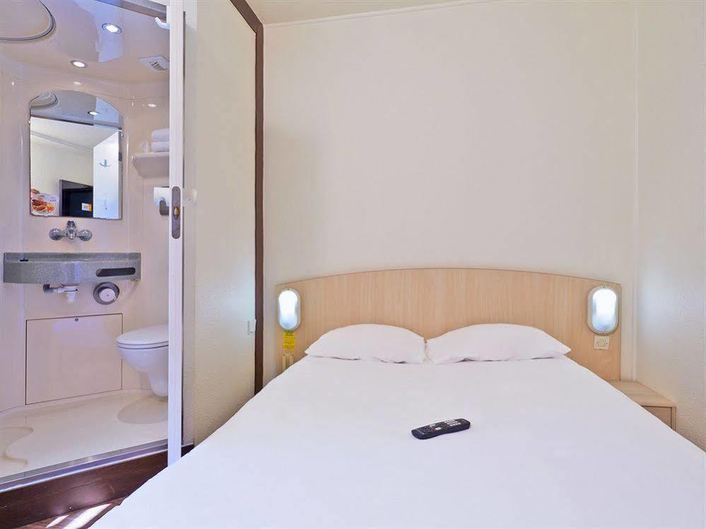 Hotel F1 Lyon Genay Massieux Luaran gambar